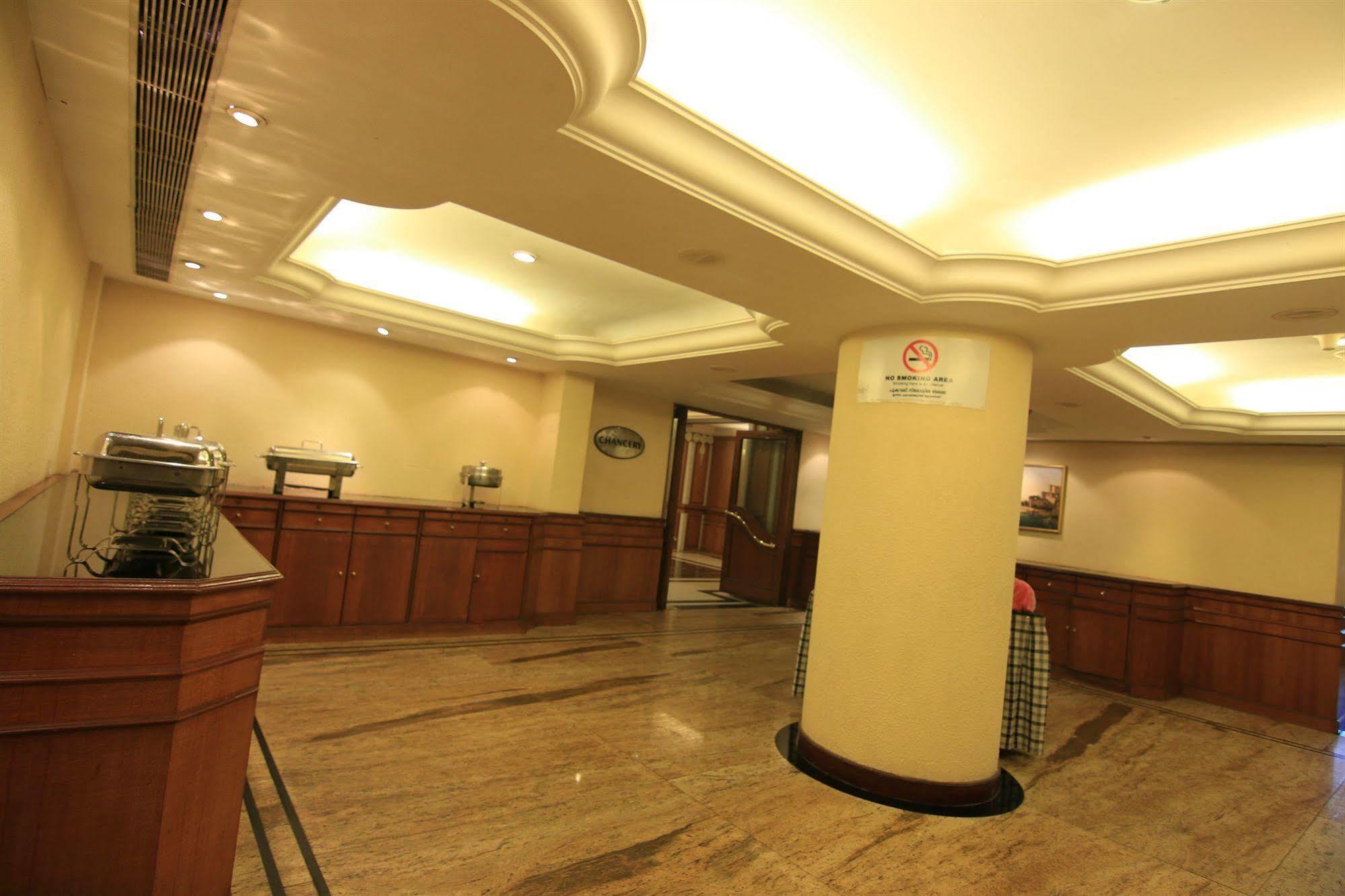 Westway Hotel Calicut Eksteriør billede